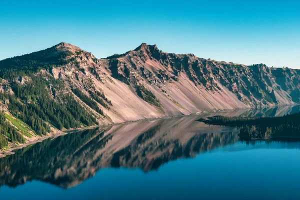 Belle Vue Sur Lac Dans Les Montagnes — Photo