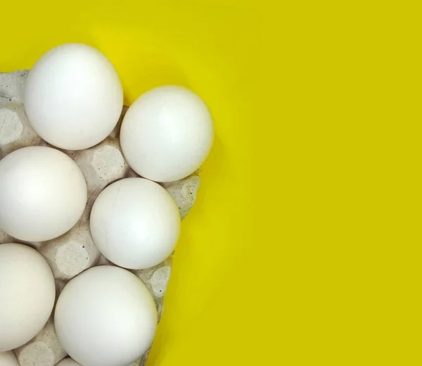 White Chicken Eggs Row Yellow Background — Stock Photo, Image