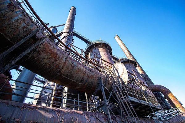 Oude Roestige Metalen Industriële Fabriek — Stockfoto
