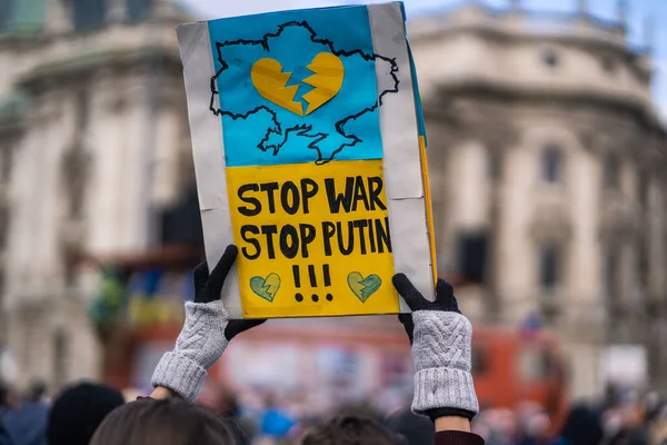 Mensen Protest Tegen Oorlog Oekraïne Stand Ukraine Concept — Stockfoto