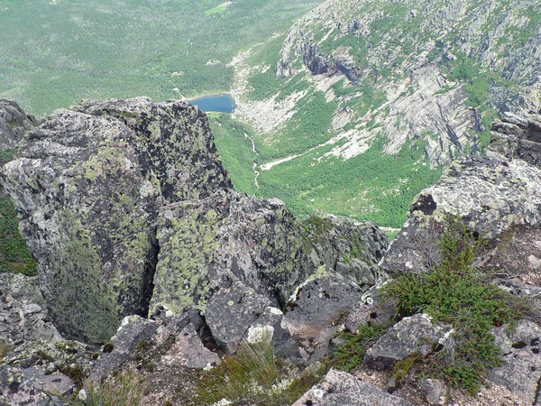 Smukke Bjerglandskab Med Bjerge - Stock-foto