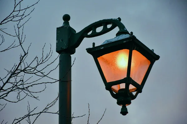 Street Lamp Fond Old Town — стоковое фото