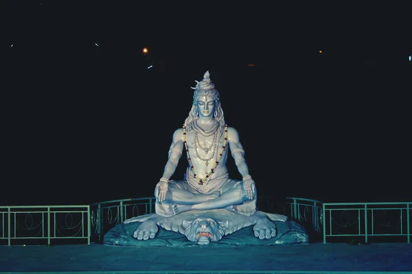 Estátua Buddha Céu Noturno — Fotografia de Stock