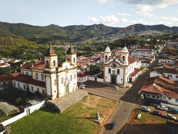 Vista Cidade Nas Montanhas — Fotografia de Stock