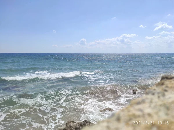 Krásné Mořské Vlny Pláži Přírodním Pozadí — Stock fotografie