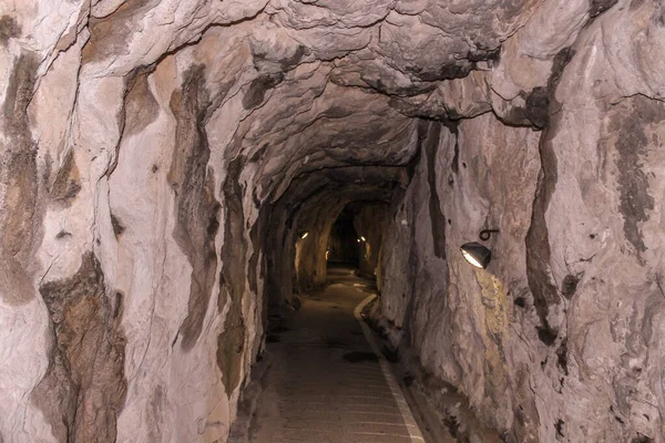 Пещера Подземелье — стоковое фото