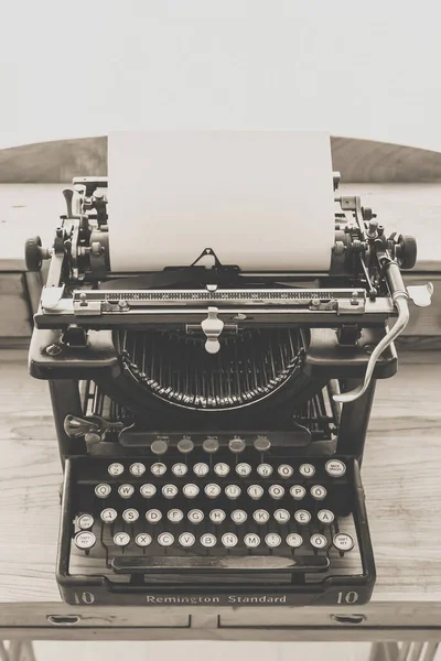 Alte Schreibmaschine Retro Stil — Stockfoto