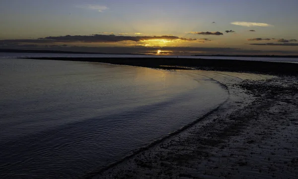 Der Schöne Strand Bei Sonnenuntergang Spanien — Stockfoto
