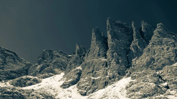 Bergslandskap Med Snö Och Berg — Stockfoto