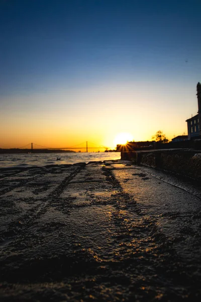 Schöner Sonnenuntergang Über Dem Meer — Stockfoto