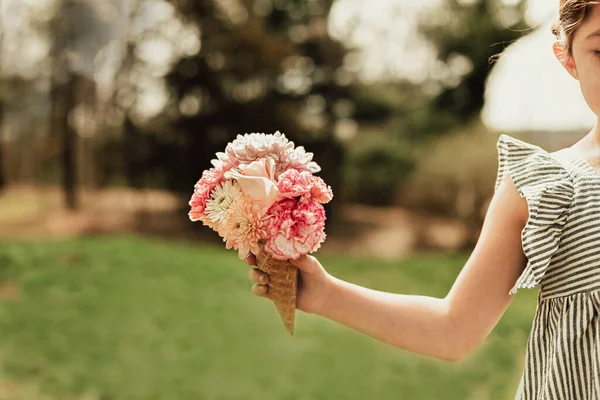 Beautiful Girl Dress Bouquet Flowers Boots — Stock Photo, Image