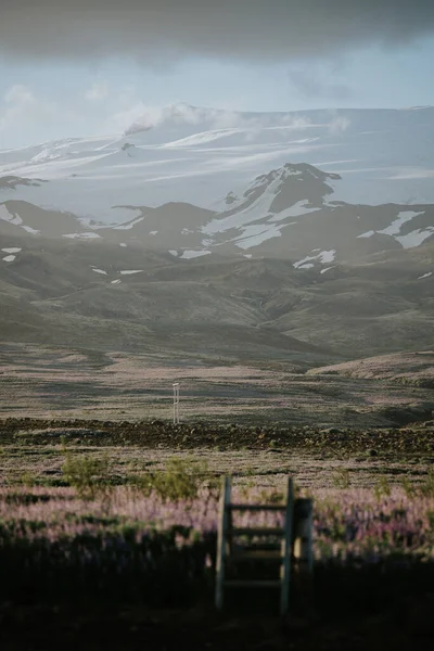 Vackert Landskap Med Ett Berg — Stockfoto