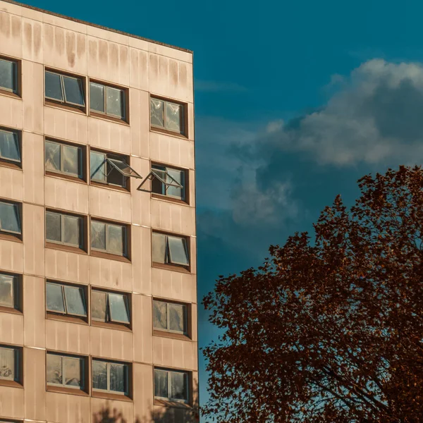 Bâtiment Moderne Dans Ville — Photo