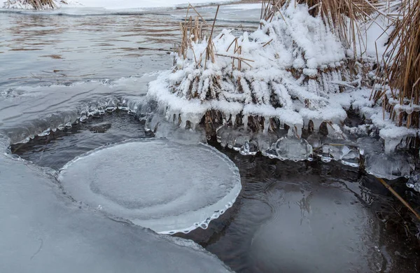 Frozen River Winter — Stock Photo, Image
