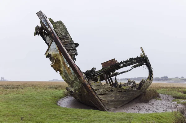 Velho Navio Militar Abandonado Campo — Fotografia de Stock