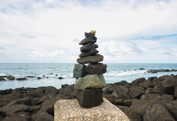 Pilha Pedras Praia — Fotografia de Stock