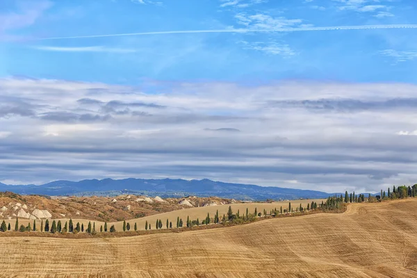 Prachtig Landschap Met Een Bergketen — Stockfoto