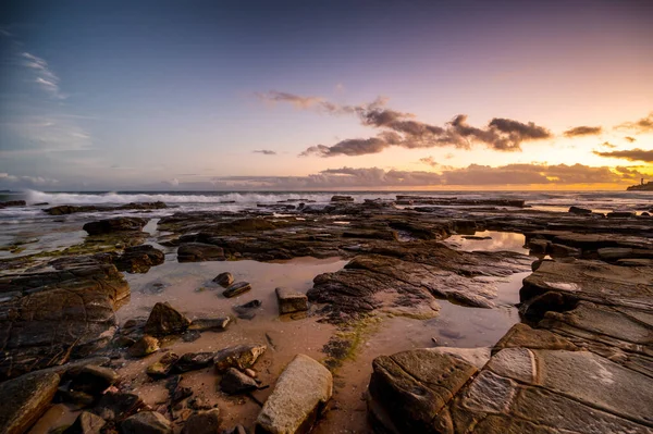 Schöner Sonnenuntergang Über Dem Meer — Stockfoto