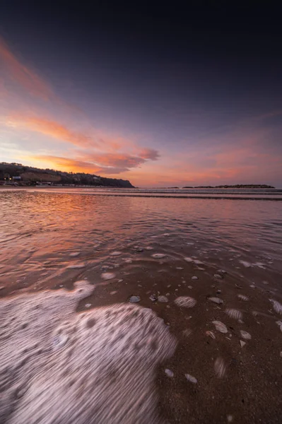 Schöner Sonnenuntergang Über Dem Meer — Stockfoto