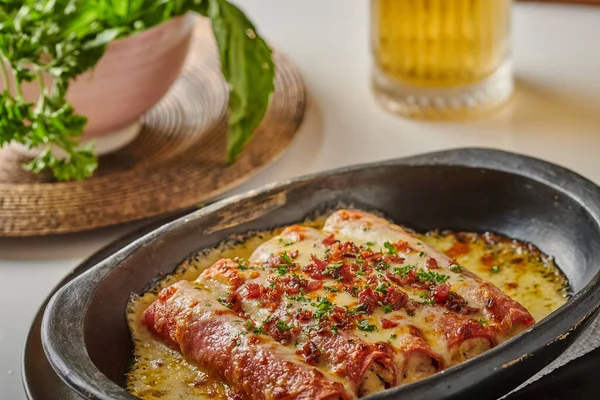 Hausgemachte Lasagne Mit Huhn Und Gemüse — Stockfoto