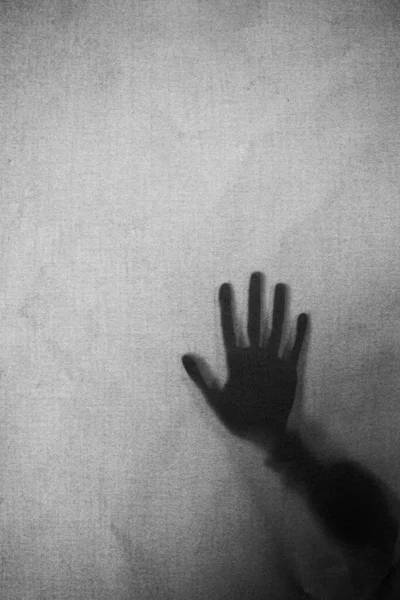 Ręka Czarno Białym Zdjęciem Mężczyzny — Zdjęcie stockowe