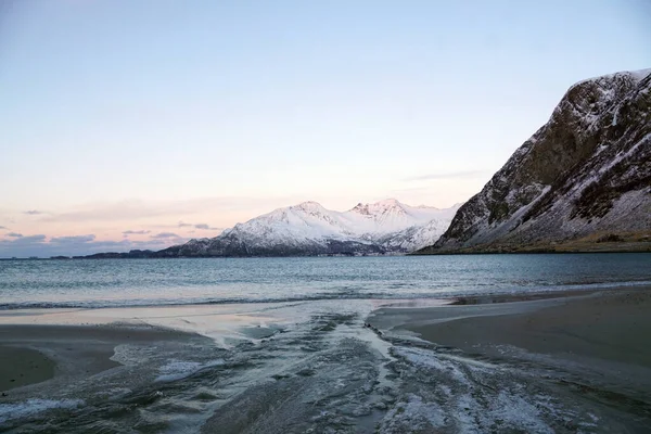 Bellissimo Tramonto Sul Lago — Foto Stock