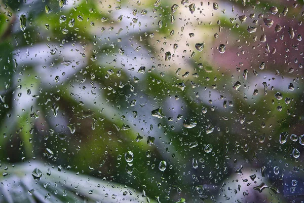 Regn Droppar Glasfönster Regnigt Väder Bakgrund — Stockfoto