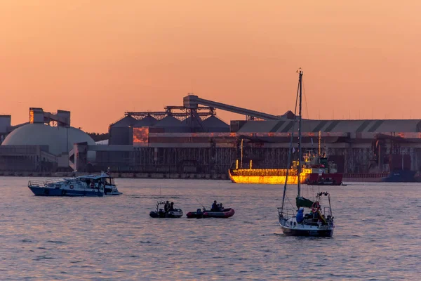 Muitos Navios Porto — Fotografia de Stock