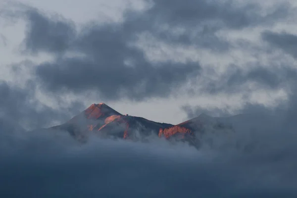 Bellissimo Paesaggio Delle Montagne — Foto Stock