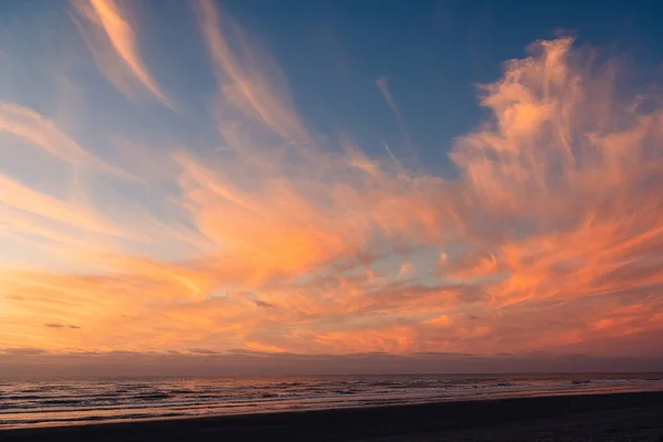 Prachtige Zonsondergang Boven Zee — Stockfoto