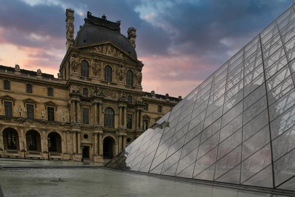 Παρίσι Γαλλία Σεπτεμβρίου 2018 Μουσείο Του Λούβρου Της Πόλης Του — Φωτογραφία Αρχείου