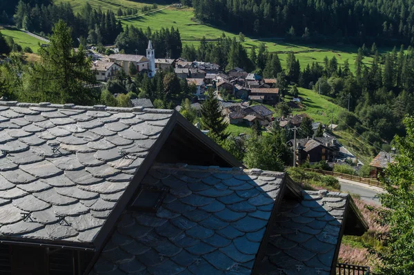 村の屋根の眺め — ストック写真