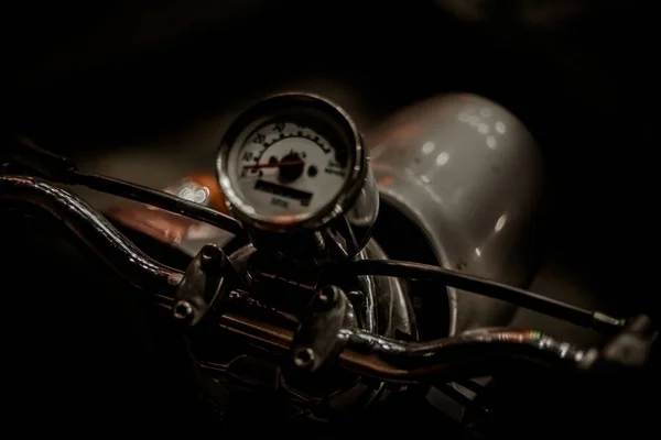 Perto Uma Roda Motocicleta — Fotografia de Stock