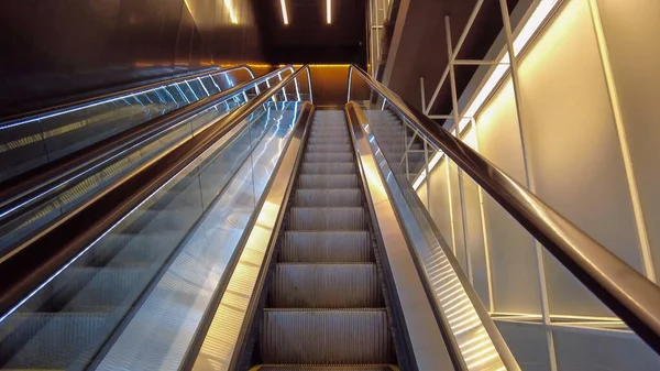 Escaleras Mecánicas Estación Metro — Foto de Stock