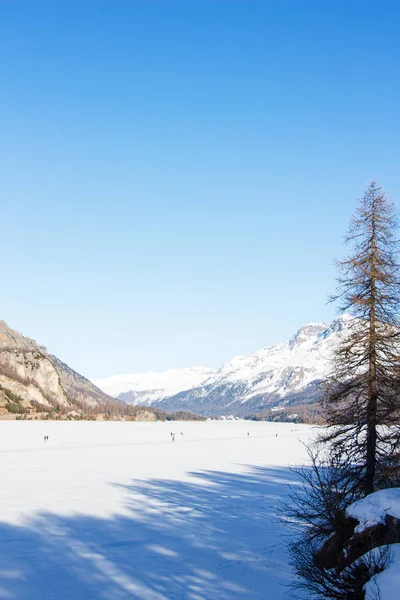 Krásná Krajina Sněhem Horami — Stock fotografie