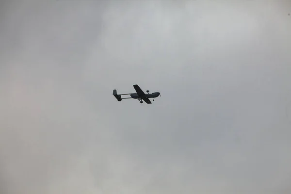 Avião Voando Céu — Fotografia de Stock