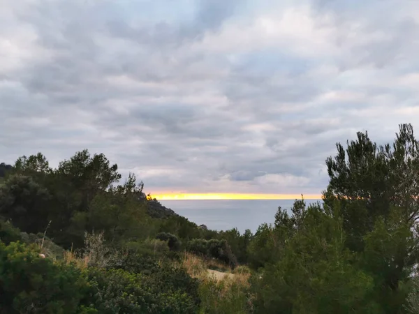 Schöner Blick Auf Das Meer Und Den Himmel — Stockfoto