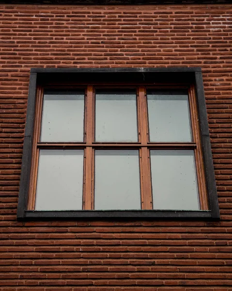 Vieja Ventana Ciudad —  Fotos de Stock