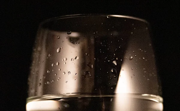 Склянка Пива Чорному Фоні — стокове фото