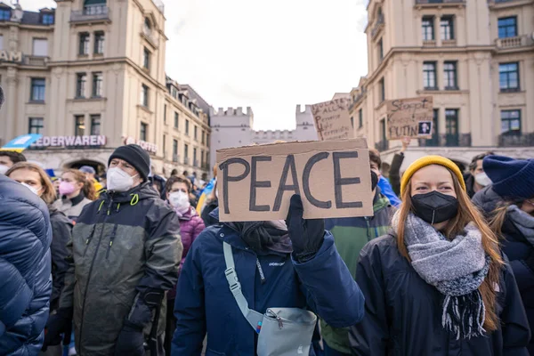Február 2022 Állj Ukrajna Tiltakozom Ukrajnai Háború Orosz Fegyveres Agresszív — Stock Fotó