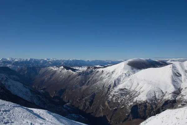Kışın Dağ Manzarası — Stok fotoğraf