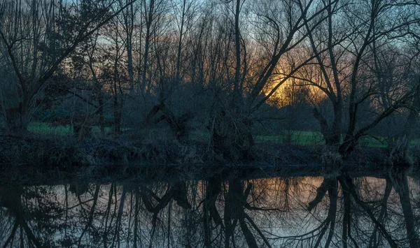 Hermoso Paisaje Con Río Lago —  Fotos de Stock