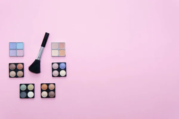 Conjunto Cosméticos Maquillaje Productos Cosméticos Sobre Fondo Rosa — Foto de Stock