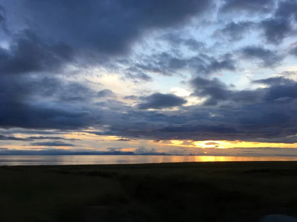 Prachtige Zonsondergang Boven Zee — Stockfoto