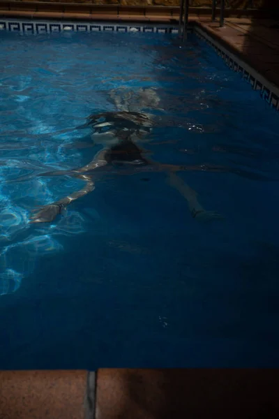 Swimming Pool Hotel — Stock Photo, Image
