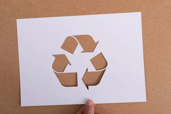 Recyclingconcept Papier Gesneden Uit Gerecycled Karton — Stockfoto