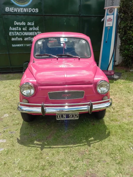 Coche Viejo Ciudad — Foto de Stock