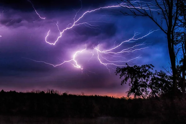 Relámpago Cielo Nocturno —  Fotos de Stock