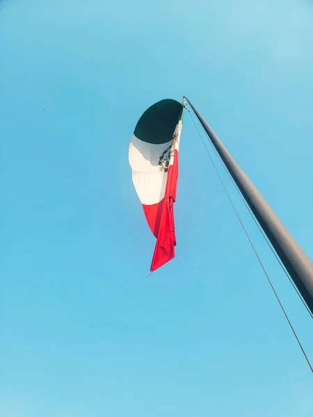 Rode Witte Vlag Het Strand — Stockfoto