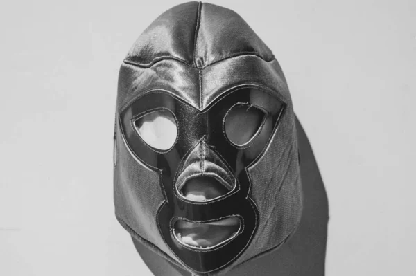 保護面マスク付きブラックマスク — ストック写真